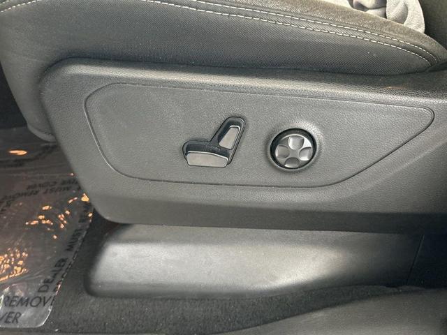 Photo of 2019 Diamond Black RAM 1500