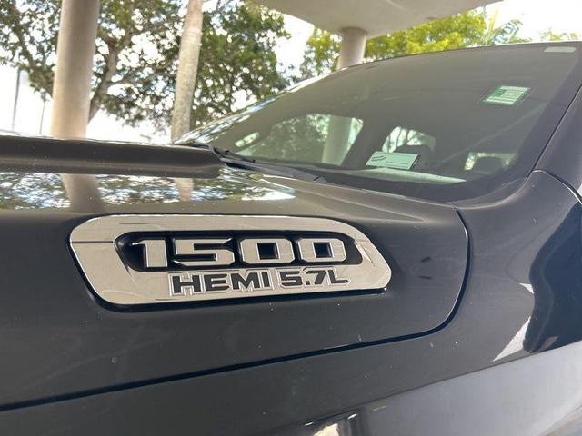 Photo of 2019 Diamond Black RAM 1500