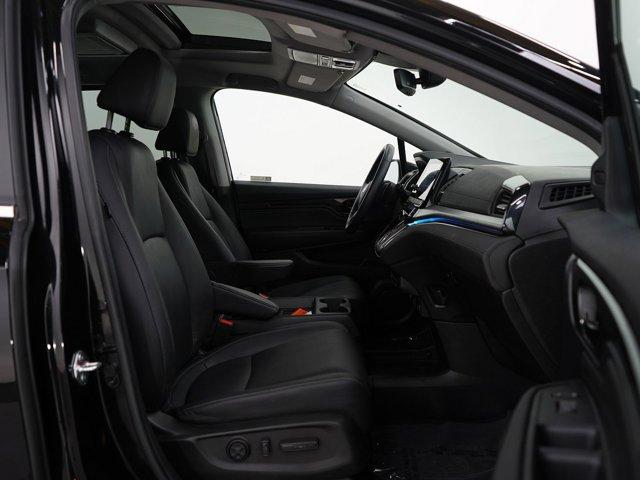 Photo of 2024 Black Honda Odyssey
