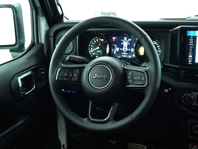 Photo of 2024 Bright White Clearcoat Jeep Wrangler