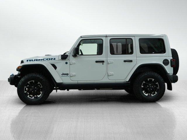 Photo of 2024 Bright White Clearcoat Jeep Wrangler