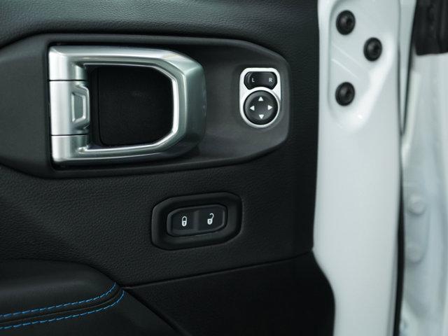 Photo of 2024 Bright White Clearcoat Jeep Wrangler