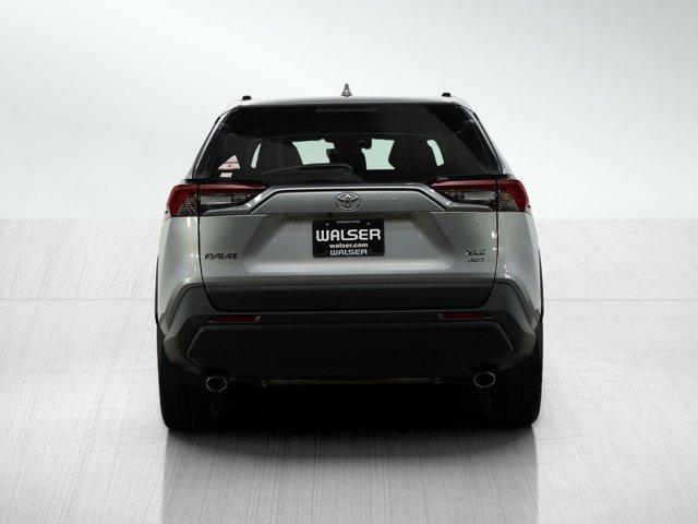 Photo of 2025 Silver Toyota RAV4