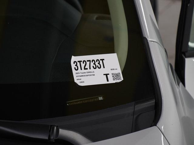 Photo of 2025 Silver Toyota Corolla
