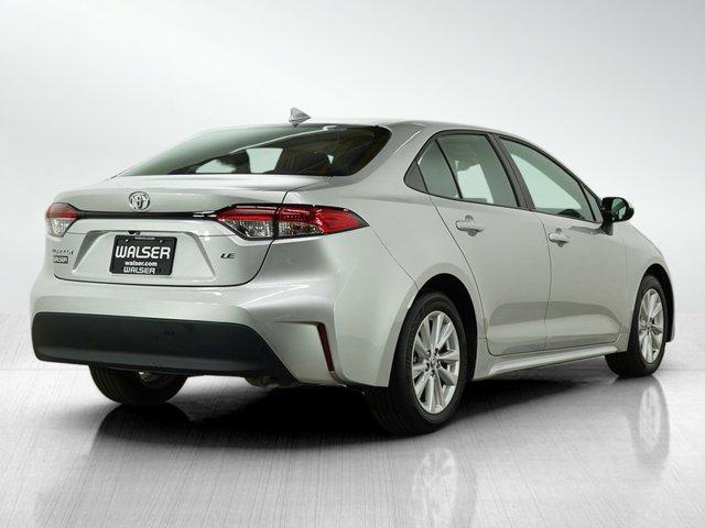 Photo of 2025 Silver Toyota Corolla