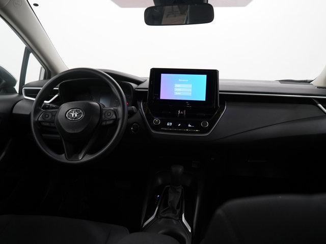 Photo of 2025 Silver Toyota Corolla