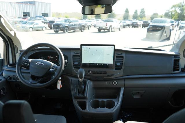 Photo of 2022 Oxford White Ford Transit-350