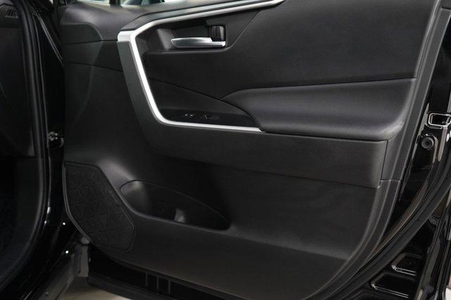 Photo of 2021 Midnight Black Metallic Toyota RAV4