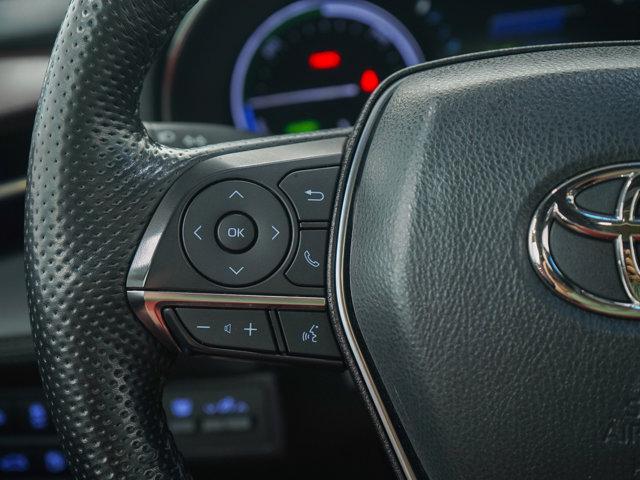Photo of 2022 Supersonic Red Toyota Avalon Hybrid