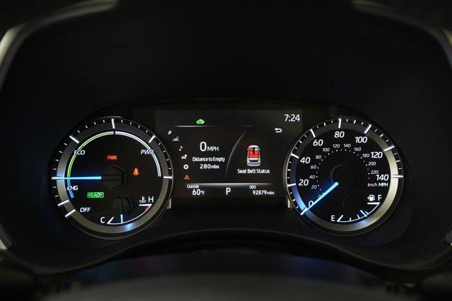 Photo of 2023 Pearl Toyota Highlander Hybrid