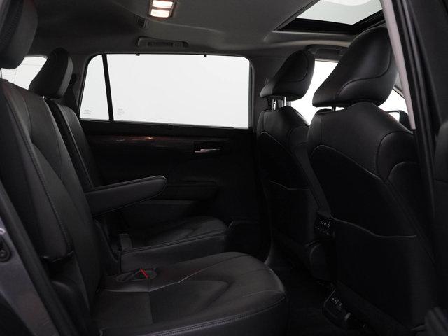 Photo of 2023 Magnetic Gray Toyota Highlander