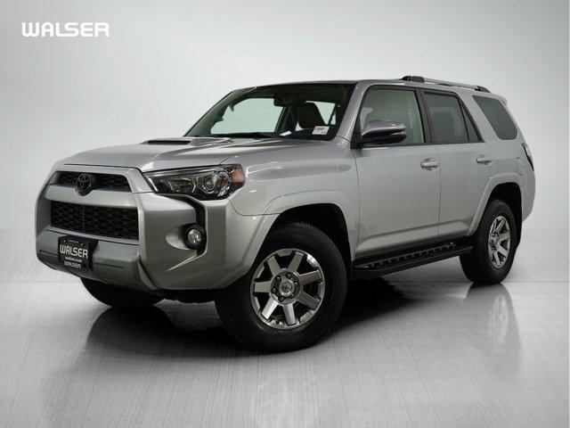Photo of 2016 Silver Toyota 4Runner
