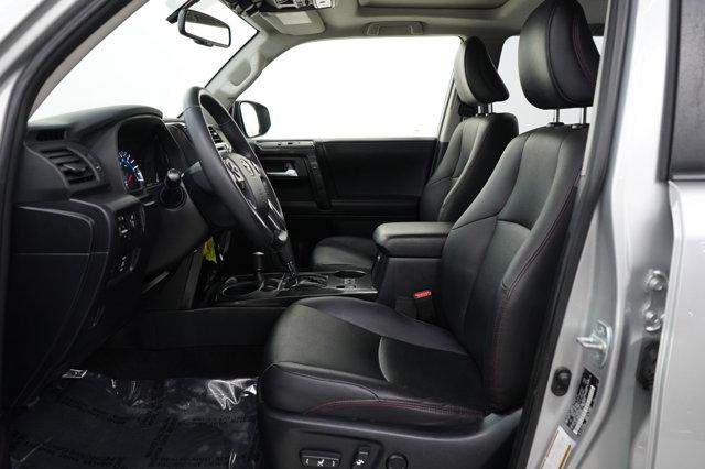 Photo of 2016 Silver Toyota 4Runner