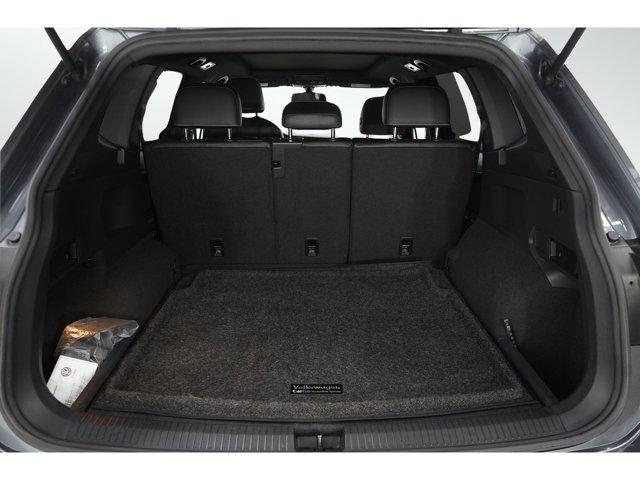 Photo of 2021 Platinum Gray Metallic Volkswagen Tiguan