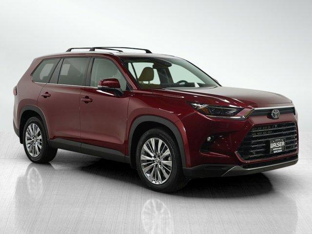 Photo of 2024 Ruby Toyota Grand Highlander