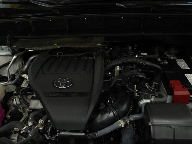 Photo of 2023 Wind Chill Pearl Toyota Highlander