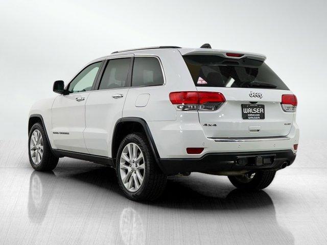 Photo of 2017 Bright White Clearcoat Jeep Grand Cherokee