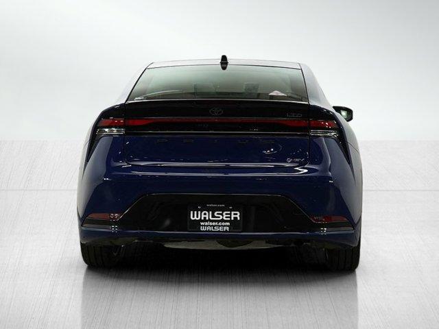 Photo of 2024 Blue Toyota Prius