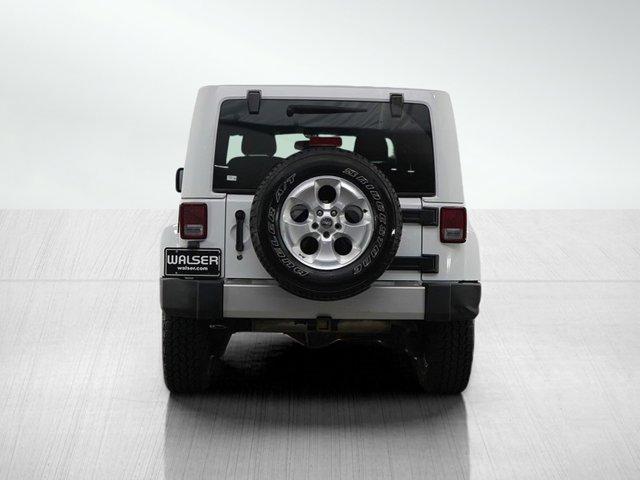 Photo of 2013 Bright White Clearcoat Jeep Wrangler