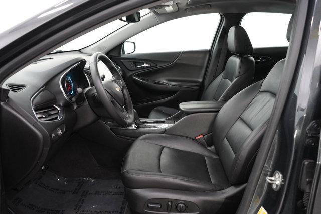 Photo of 2018 Nightfall Gray Metallic Chevrolet Malibu