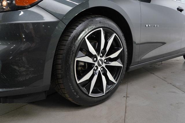 Photo of 2018 Nightfall Gray Metallic Chevrolet Malibu