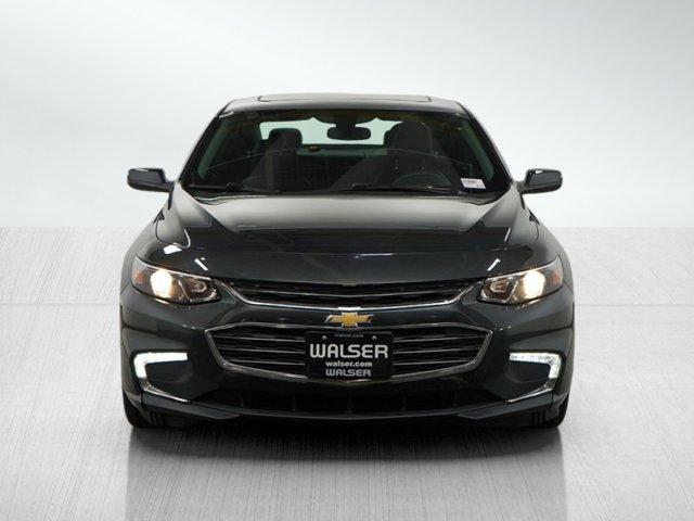 Photo of 2018 Nightfall Gray Metallic Chevrolet Malibu