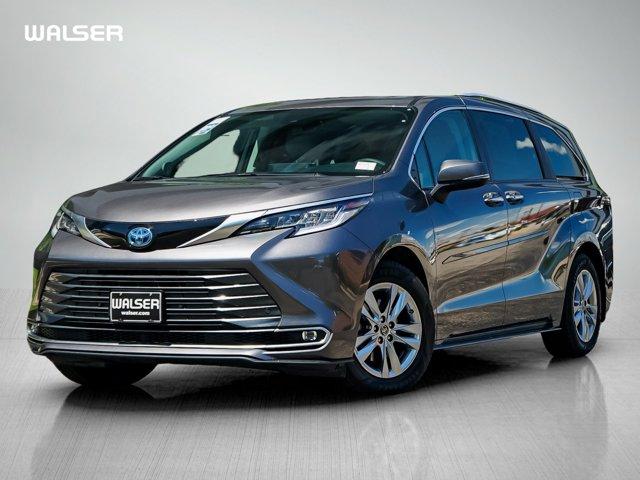 2023 Toyota Sienna