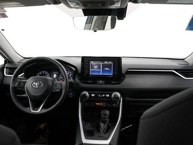 Photo of 2022 Midnight Black Metallic Toyota RAV4