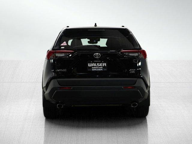 Photo of 2022 Midnight Black Metallic Toyota RAV4