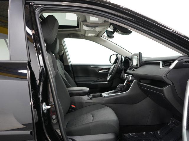Photo of 2022 Midnight Black Metallic Toyota RAV4