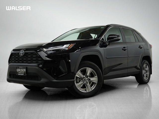 Photo of 2022 Midnight Black Metallic Toyota RAV4