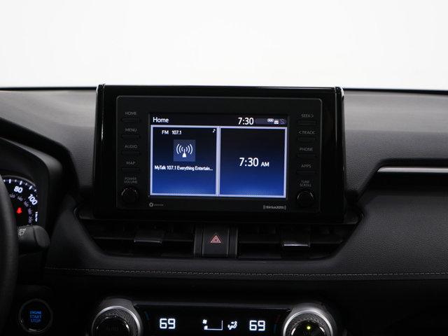 Photo of 2022 Midnight Black Metallic Toyota RAV4