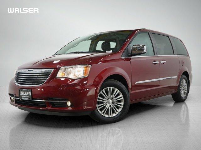 2016 Chrysler Town & Country