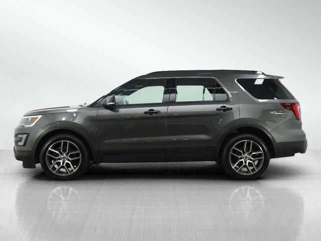 Photo of 2016 Magnetic Ford Explorer