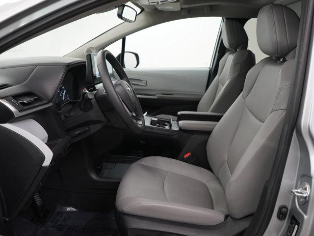 Photo of 2025 Celestial Silver Toyota Sienna