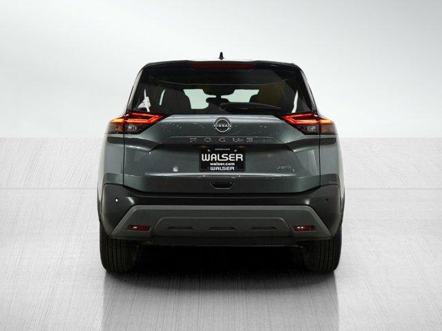 Photo of 2023 Gun Metallic Nissan Rogue