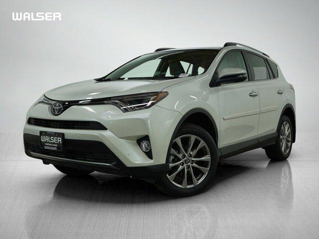 Photo of 2017 Blizzard Pearl Toyota RAV4