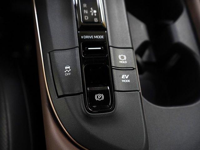 Photo of 2023 White Toyota Crown