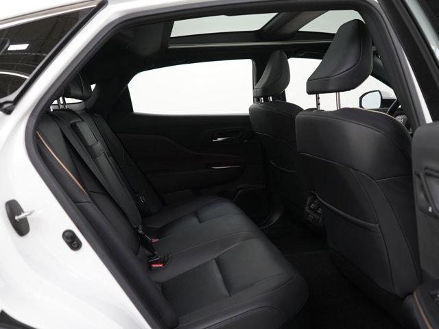 Photo of 2023 White Toyota Crown