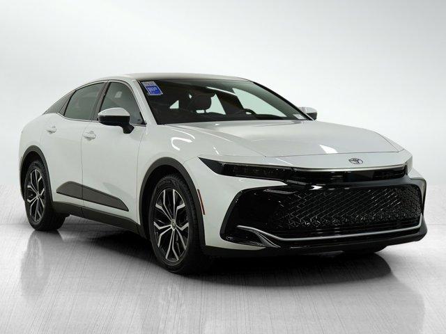 Photo of 2023 White Toyota Crown