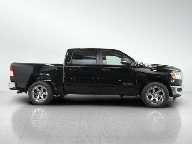 Photo of 2022 Diamond Black Crystal Pearlcoat RAM 1500