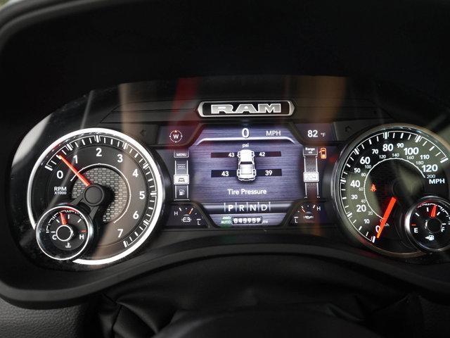Photo of 2022 Diamond Black Crystal Pearlcoat RAM 1500