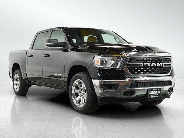 Photo of 2022 Diamond Black Crystal Pearlcoat RAM 1500
