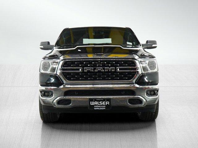 Photo of 2022 Diamond Black Crystal Pearlcoat RAM 1500
