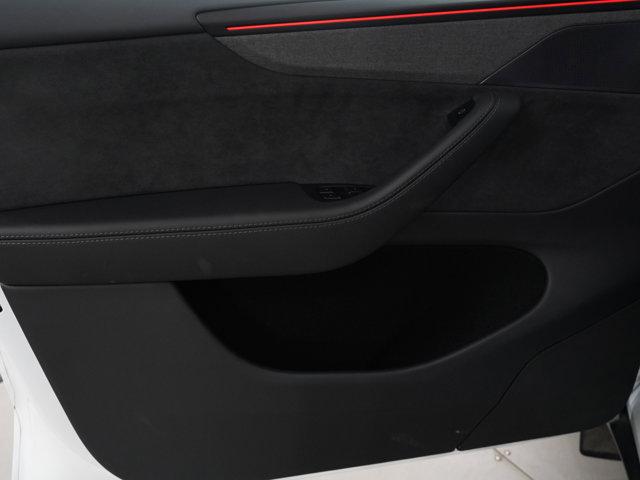Photo of 2026 White Tesla Model Y