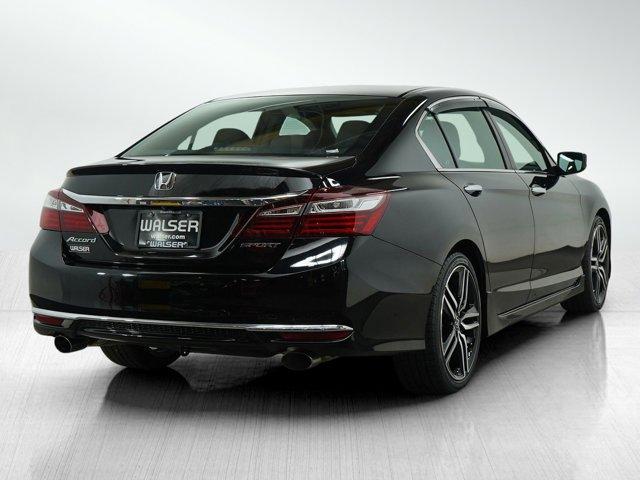 Photo of 2016 Crystal Black Pearl Honda Accord