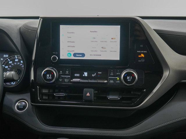Photo of 2024 Magnetic Gray Toyota Highlander