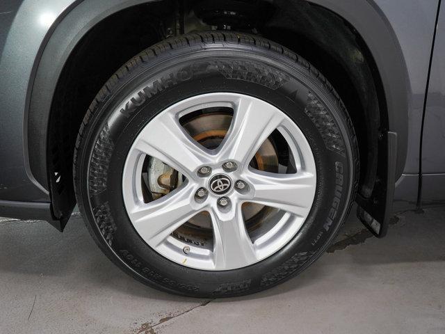 Photo of 2024 Magnetic Gray Toyota Highlander