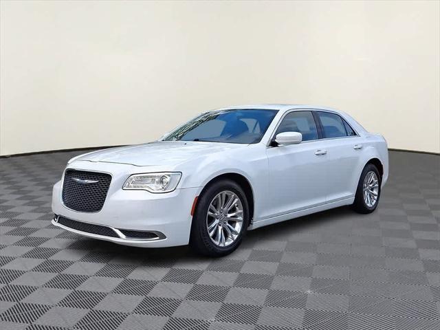 2017 Chrysler 300