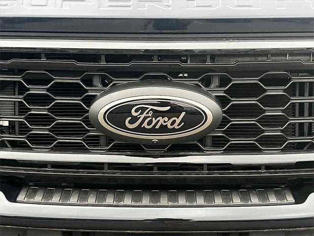 Photo of 2022 Dark Moss Kia Telluride